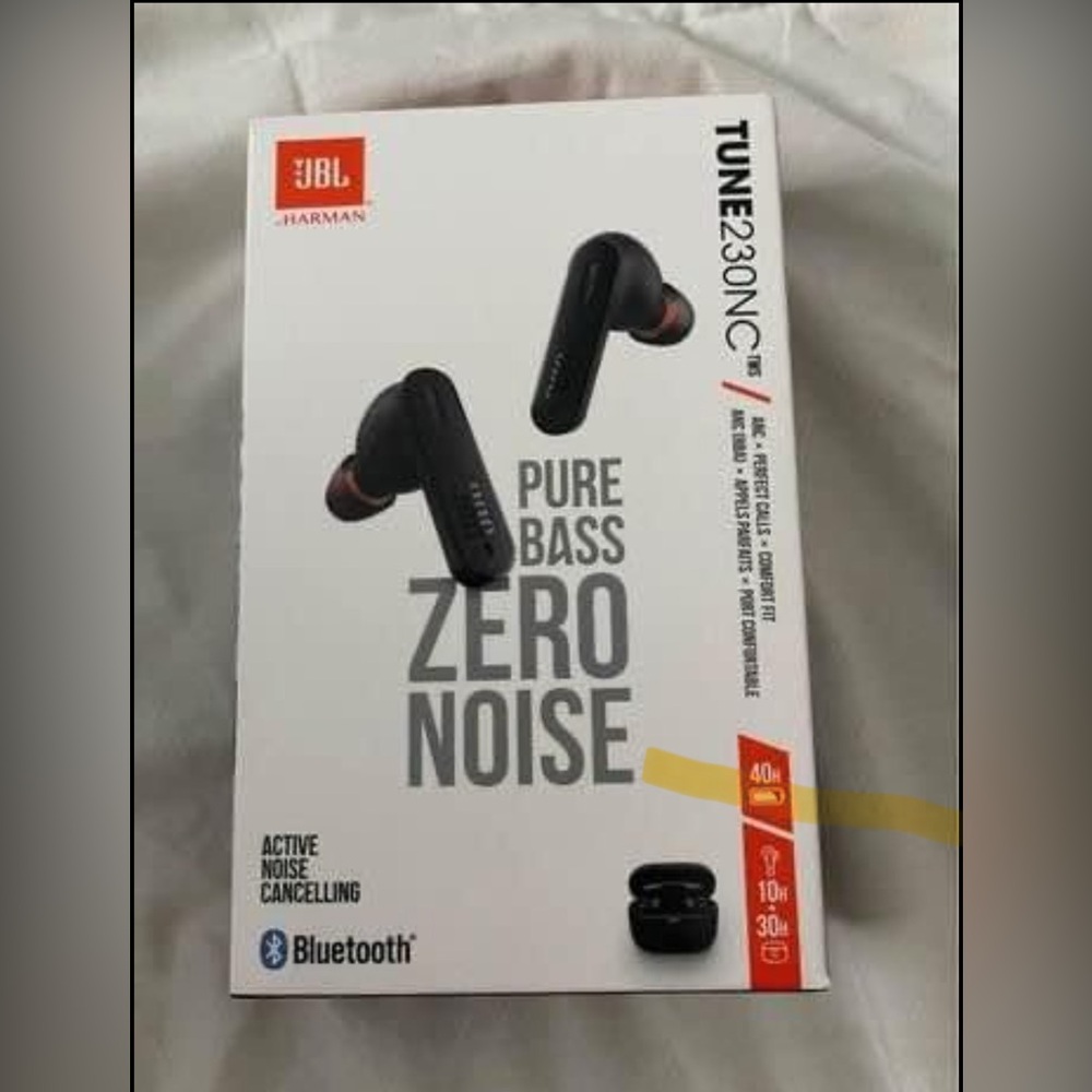JBL Tune 230nc
